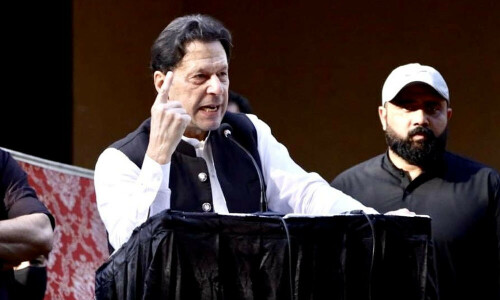 Imran says his life in danger as he faces arrest in Toshakhana case