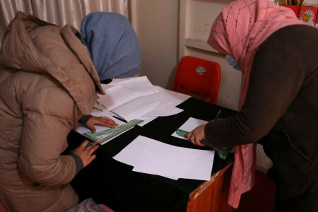 Women&rsquo;s employment drops by 25% in Afghanistan since mid-2021