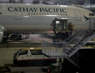 Hong Kong&rsquo;s Cathay Pacific reports first operating profit since 2019