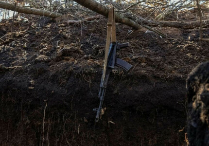 Russia unleashes missile barrage on Ukraine as ground battle rages in the east