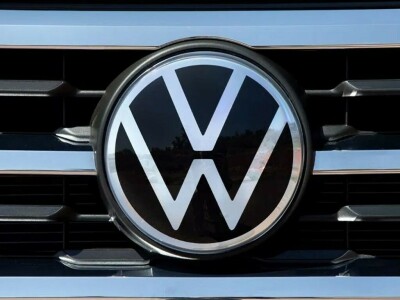 VW joins e-car price war as global rivalry heats up
