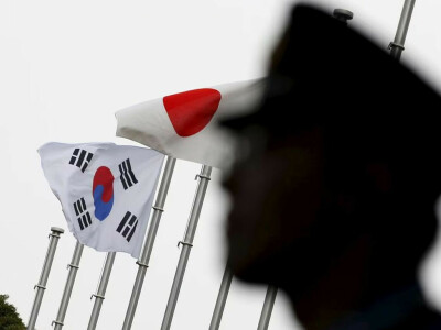 South Korea moves to &lsquo;normalise&rsquo; military pact with Japan