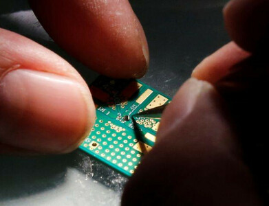 US seeks to prevent China from benefiting from $52bn chips funding