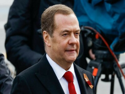 Russia&rsquo;s Medvedev says West won&rsquo;t leave Russia, China alone