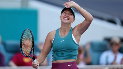 Gauff loses out to Potapova power, Rybakina rallies