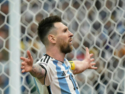 Messi scores 100th Argentina goal in Curacao romp Messi scores 100th Argentina goal in Curacao romp