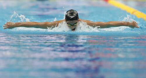 McIntosh breaks Titmus&rsquo;s 400m freestyle world record