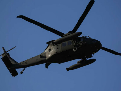 Nine dead in crash of two US Army helicopters