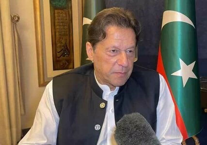 Imran claims PTI's 'hardships' increased after new army chief's appointment