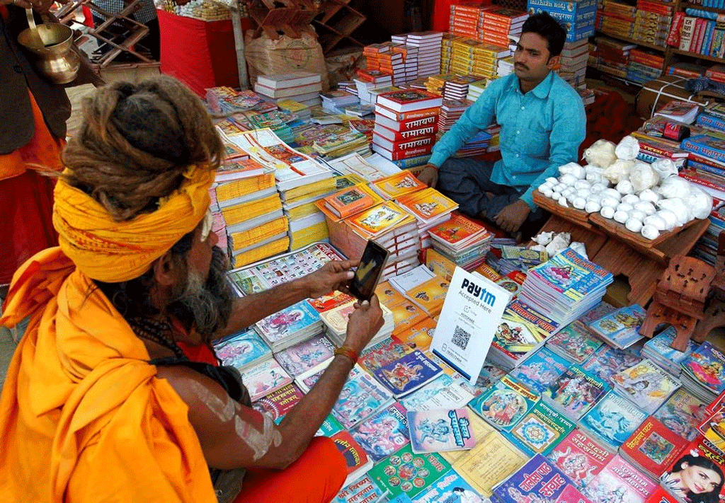 From fast food to autos, India&rsquo;s digitally connected users lure investors