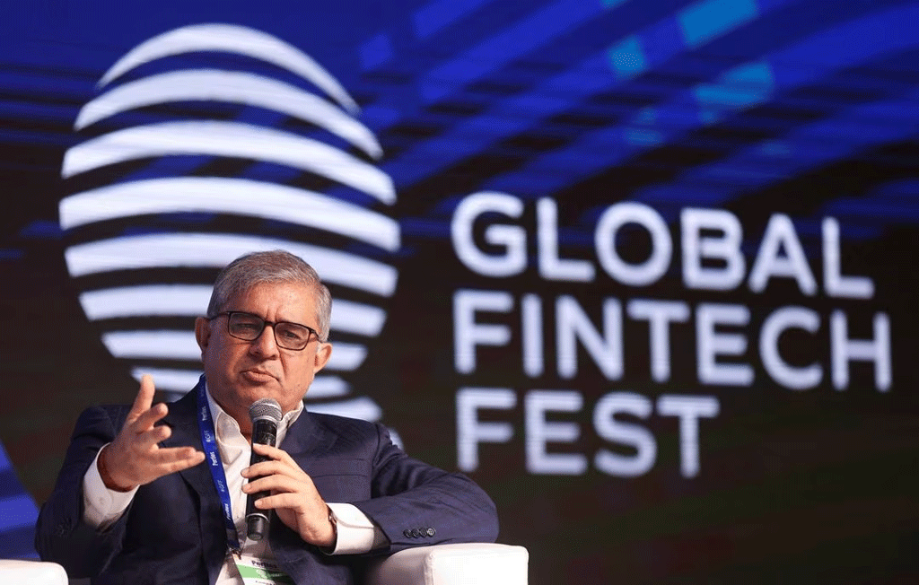 Axis Bank CEO flags risks of slowing economic growth