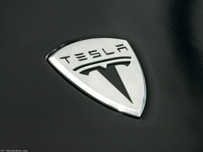 Tesla cuts prices of Model 3, Model Y vehicles in Singapore