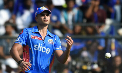 Tendulkar Jnr makes IPL debut