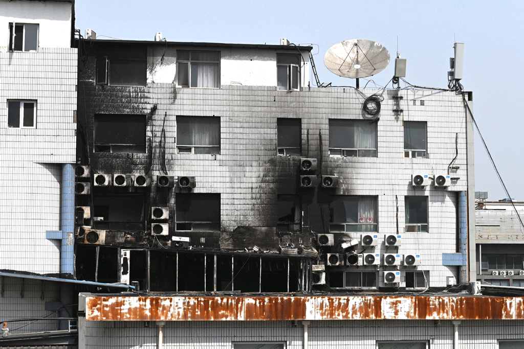 Beijing hospital fire death toll rises to 29, director detained