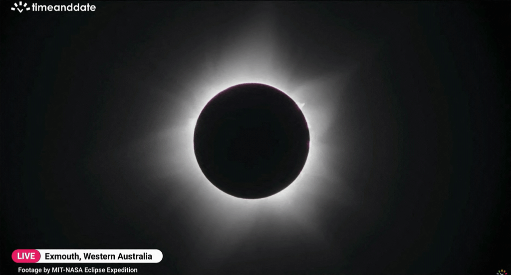Stargazers witness dazzling solar eclipse in Australia