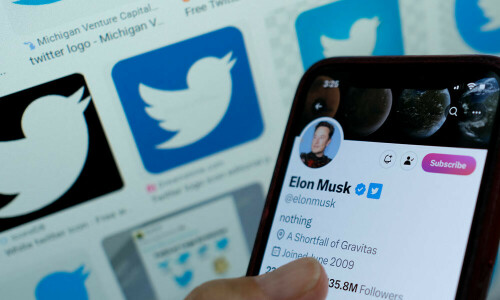 Twitter reinstates blue ticks for some media, celebrities