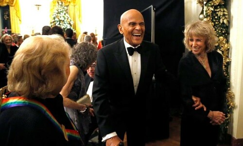 Harry Belafonte, who mixed music, acting, and activism, dies at 96
