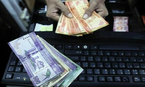 Sri Lanka&rsquo;s inflation dips as IMF bailout kicks in