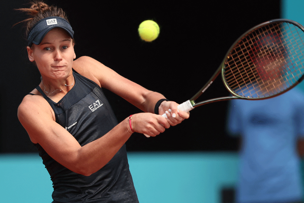Kudermetova to remove Russian sponsor logo to play at Wimbledon