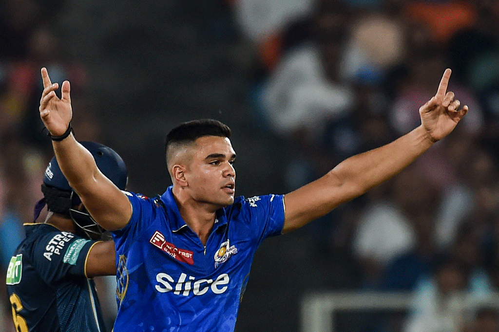 &lsquo;World of pressure&rsquo; as Tendulkar son steps out of father&rsquo;s shadow