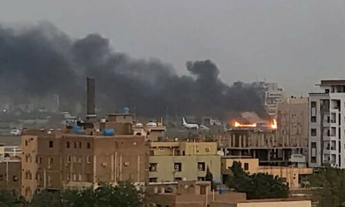 Heavy fighting in Khartoum as power struggle rages