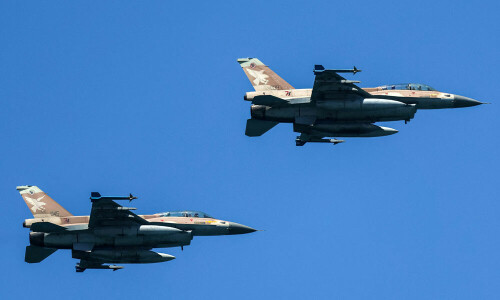US F-16 jet crashes during training south of Seoul