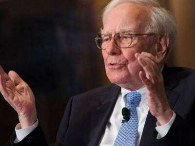 Buffett faults US government handling of banking crisis