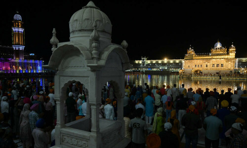 Second blast near Sikh shrine in India