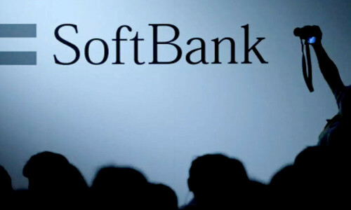 SoftBank posts $7.18bn annual loss as Vision Fund slides further