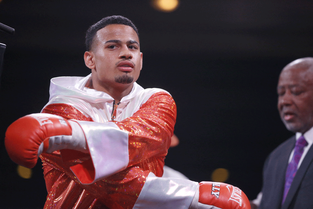 Romero wins on controversial stoppage but wanted more