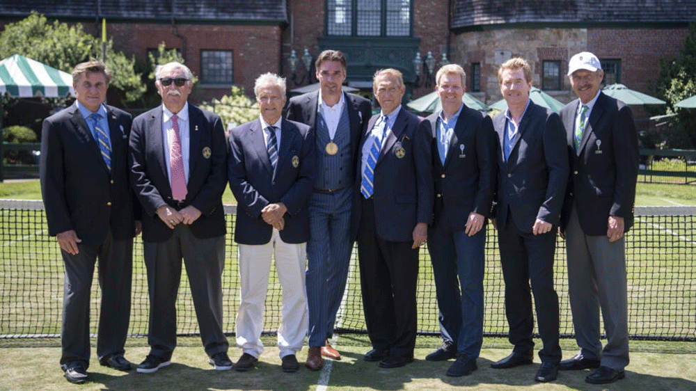 Laver, King pay tribute after Australian doubles star Davidson dies