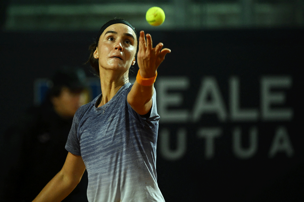 Injured finalist Kalinina says she reached her limit