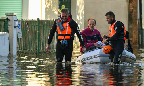 Italy unveils two-billion-euro package for flooded northeast