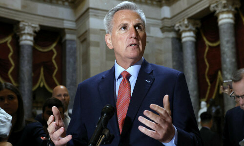 Biden, McCarthy looking to close US debt ceiling deal for two years