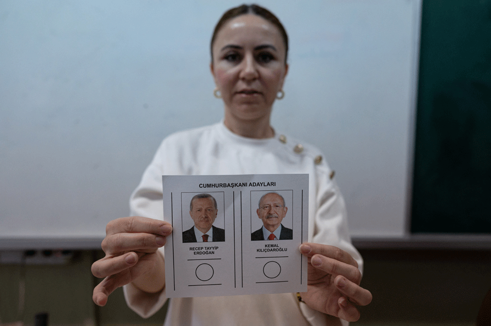 Polls open in historic Turkiye runoff election: AFP