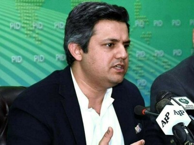 Imran Khan to decide regarding &lsquo;any solution or advice by a friend&rsquo;: Hammad Azhar