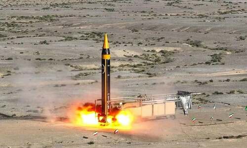 US sees 'serious threat' as Iran unveils new missile