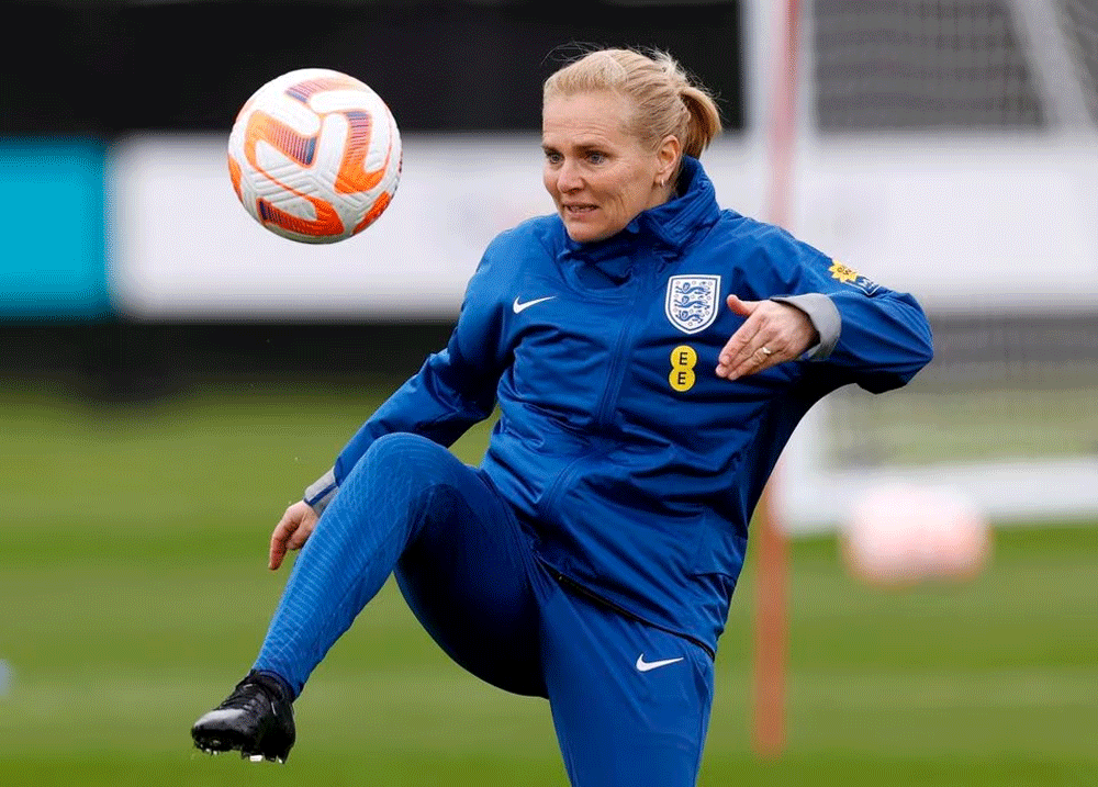 England&rsquo;s Wiegman wants clubs to release players early for World Cup