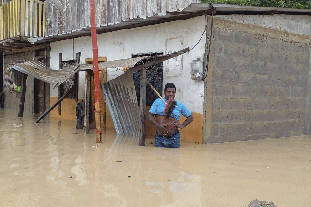 More than 500 people evacuated after Ecuador floods