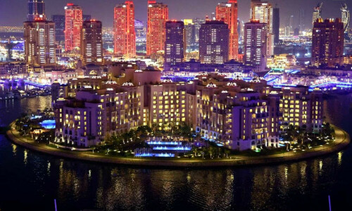 Qatar records budget surplus of $5.4bn in Q1