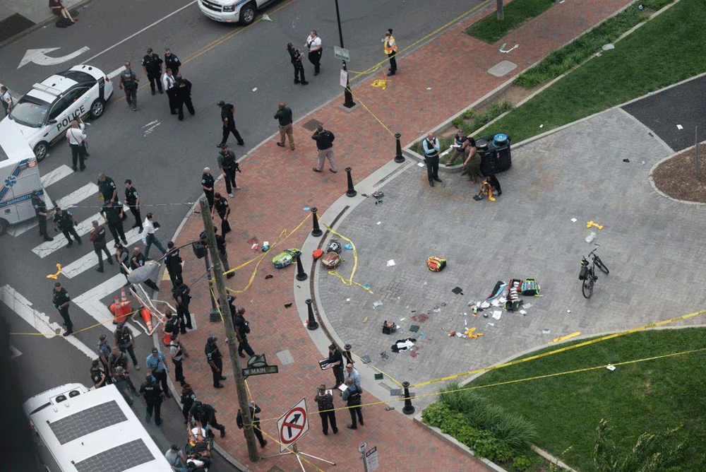 Gunman shoots two dead, wounds five others at Virginia high school graduation
