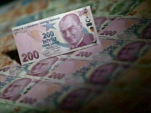 Turkish lira down 7% in biggest selloff since 2021 crisis