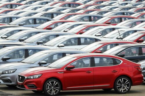 Automobile sector contracts 42.48%, reveals Economic Survey 2022-23