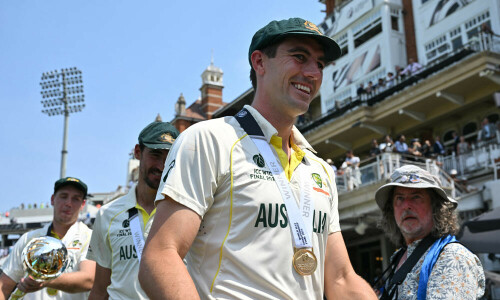Cummins coy over Australia team for Ashes opener