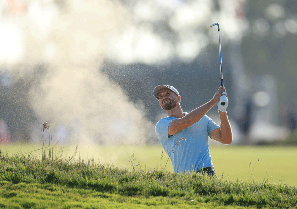 Clark holds off McIlroy to capture maiden major at US Open
