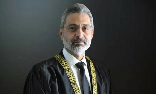 President Alvi approves Justice Qazi Faez Isa&rsquo;s appointment as next chief justice of Pakistan