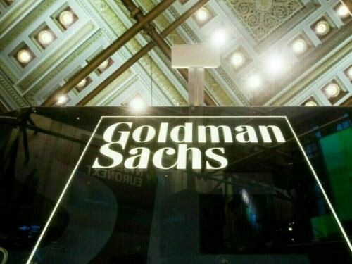 Goldman says interest rates are a persistent drag on oil&rsquo;s monthly spreads