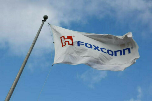 Foxconn to invest $246mn in 2 projects in northern Vietnam
