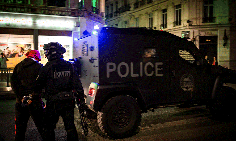 Police arrest 1,000 in French riots ahead of teen&rsquo;s funeral
