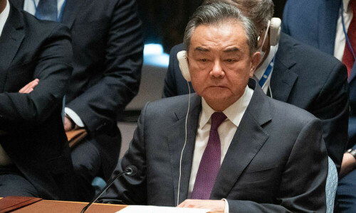China&rsquo;s top diplomat urges greater co-operation with Japan, South Korea